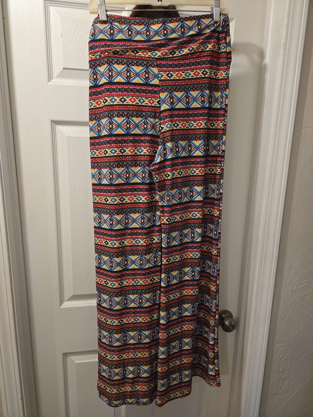 WinWin Multicolor Aztec-Pattern Wide Leg Pants